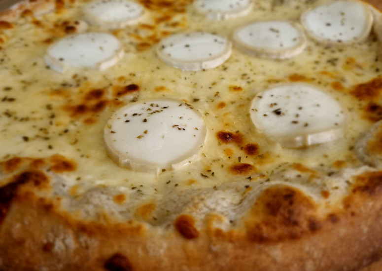 CHEVRE MIEL