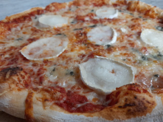 4 Fromage (sans viandes)