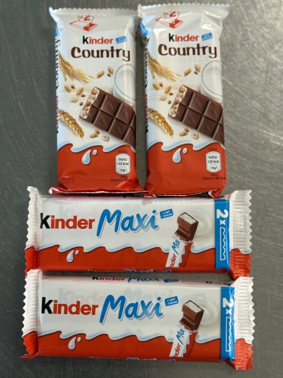 2 Kinder Country et 2 Kinder Maxi
