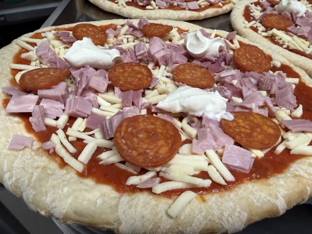 LA CRÈME CHORIZO- Paz Pizza