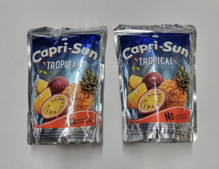 2x Capri-Sun Tropical 
