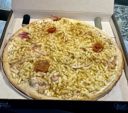LA POULET CURRY- Paz Pizza