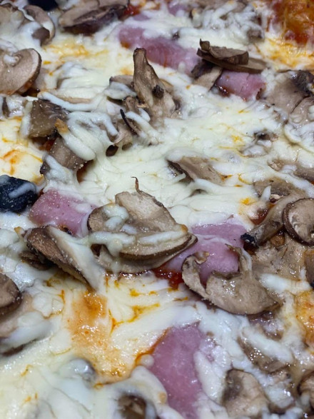 La REINE JAMBON CHAMPIGNONS